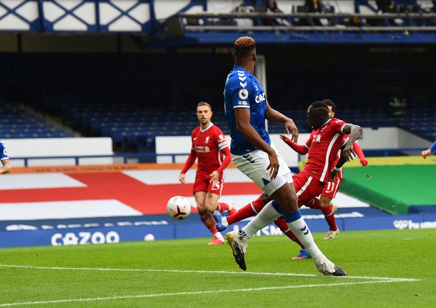 而巴黎圣日 而巴黎圣日